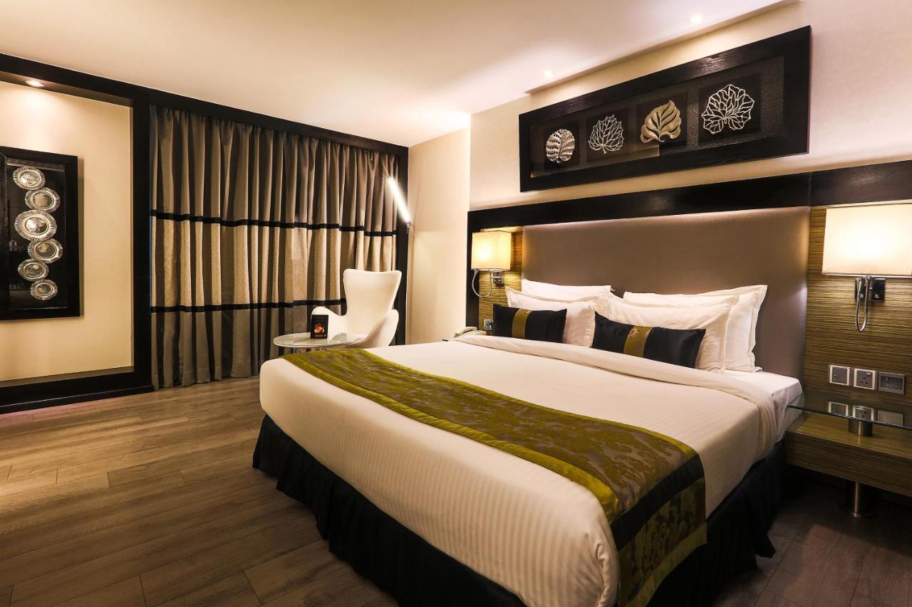 The Empresa Hotel Mumbai Ngoại thất bức ảnh