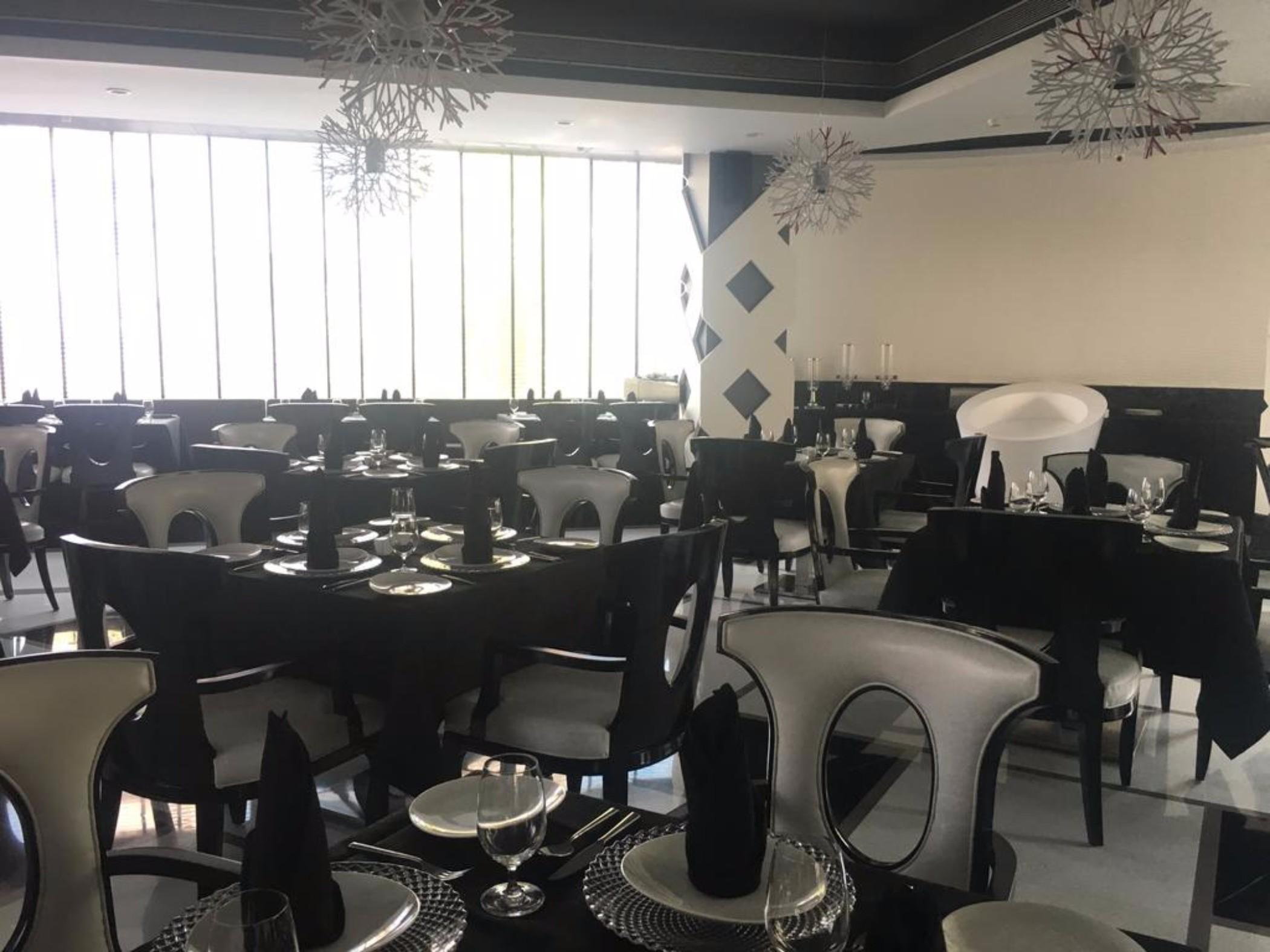 The Empresa Hotel Mumbai Ngoại thất bức ảnh