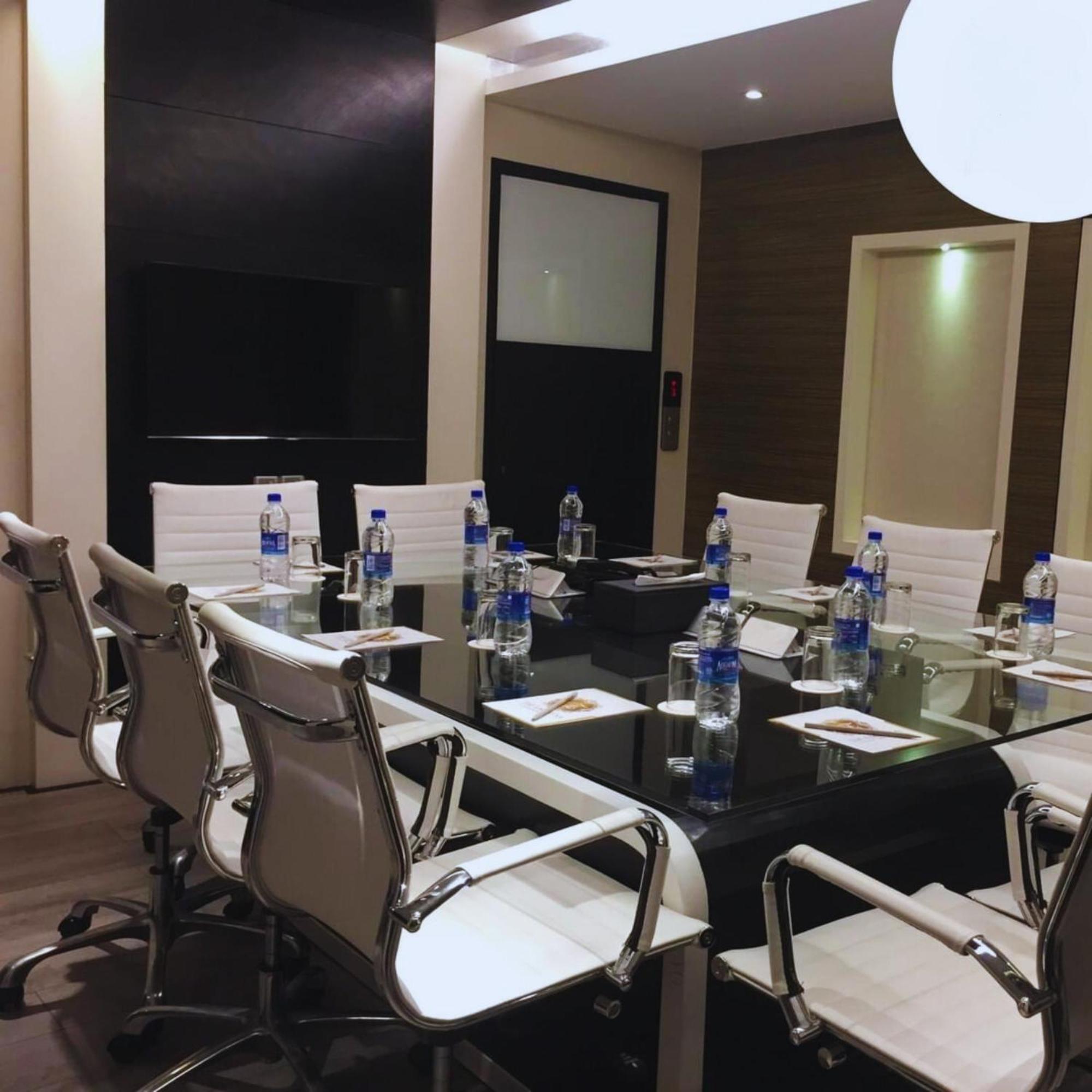 The Empresa Hotel Mumbai Ngoại thất bức ảnh